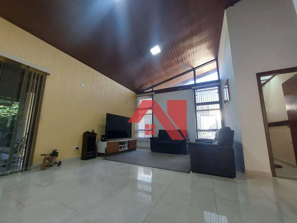 Casa, 3 quartos, 178 m² - Foto 4