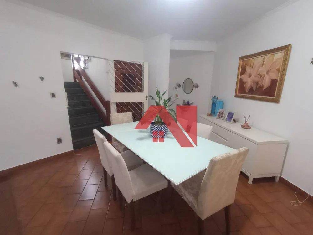 Sobrado, 3 quartos, 220 m² - Foto 1