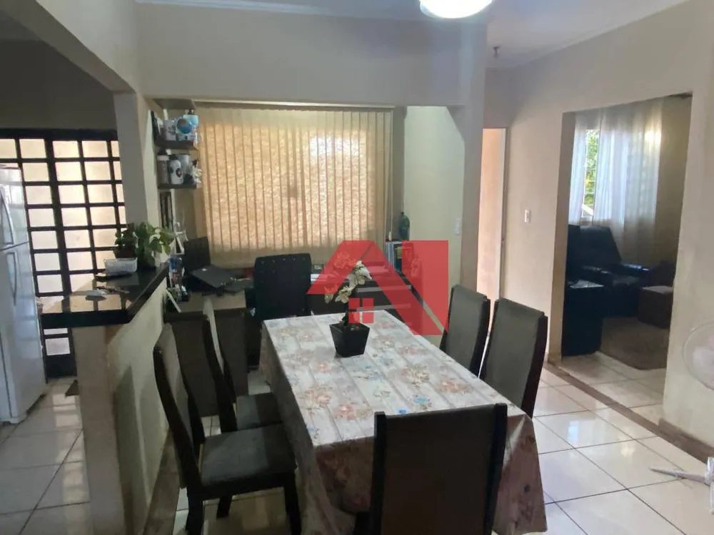 Casa, 3 quartos, 140 m² - Foto 3