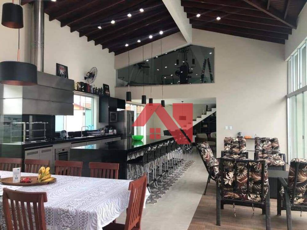 Casa, 6 quartos, 700 m² - Foto 1