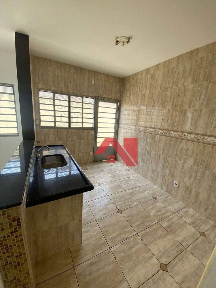 Casa, 3 quartos, 180 m² - Foto 12