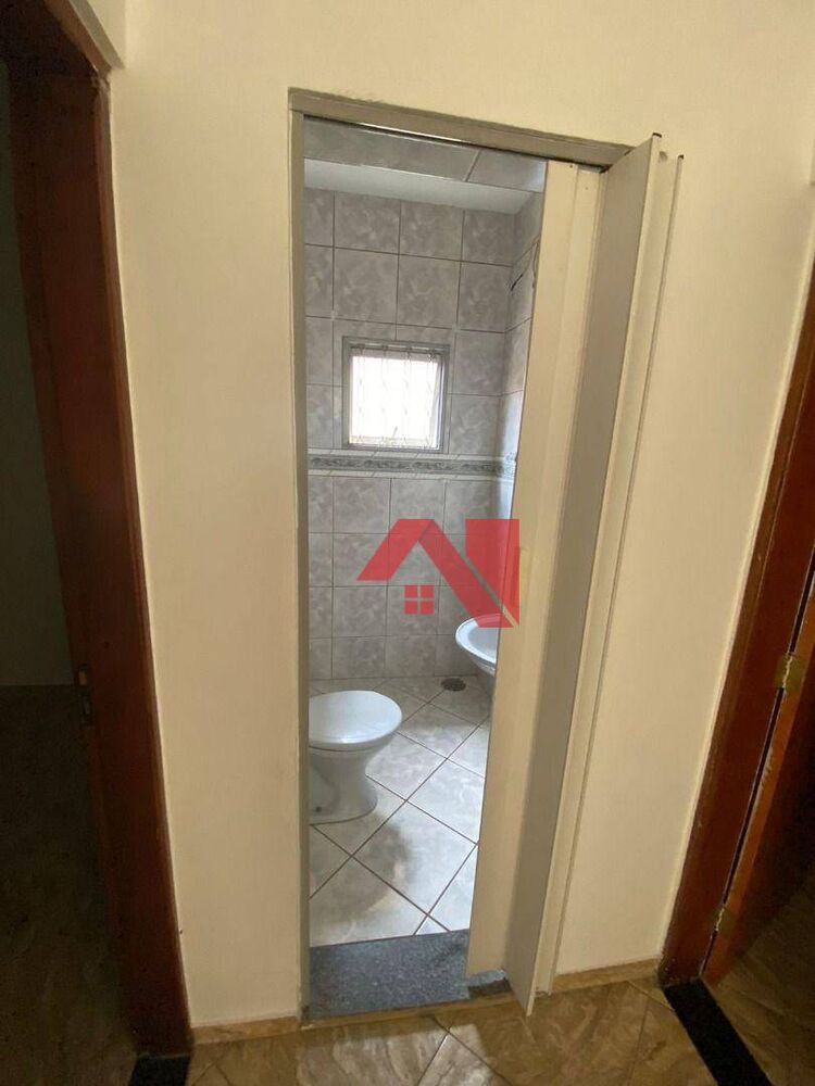 Casa, 3 quartos, 180 m² - Foto 3