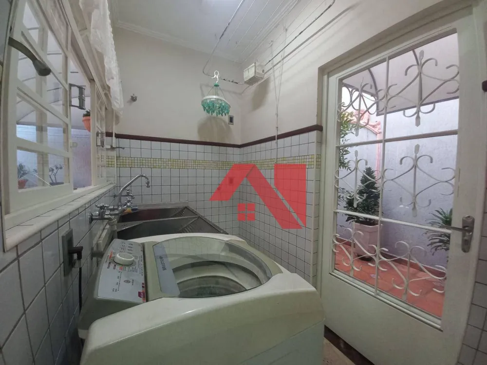 Sobrado, 3 quartos, 380 m² - Foto 1