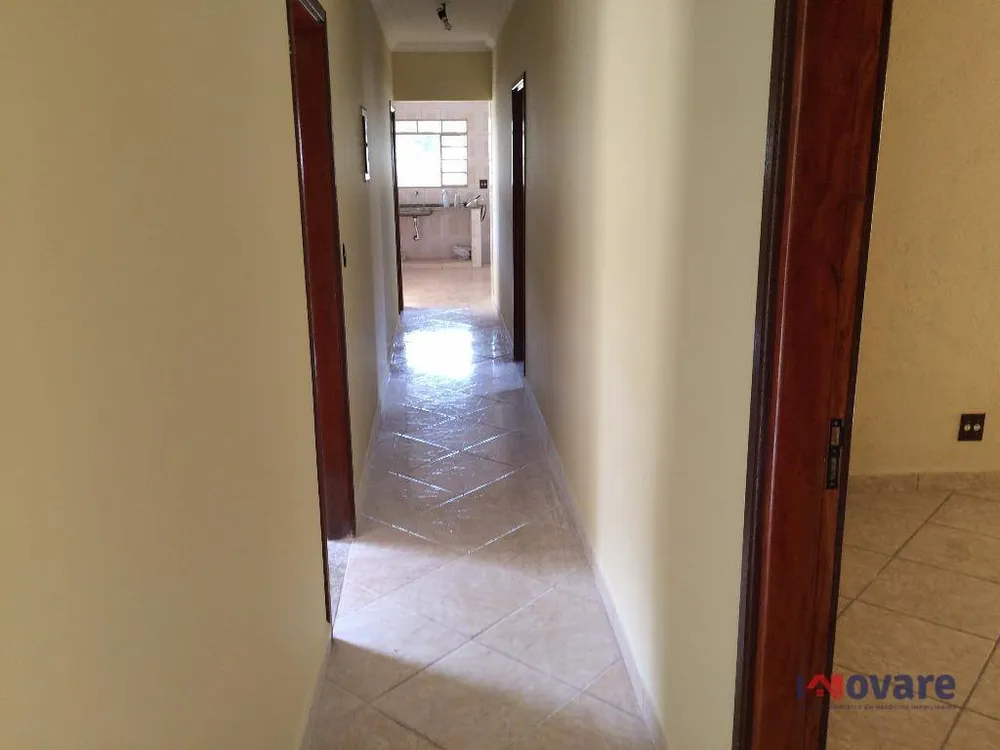 Casa, 3 quartos, 200 m² - Foto 13