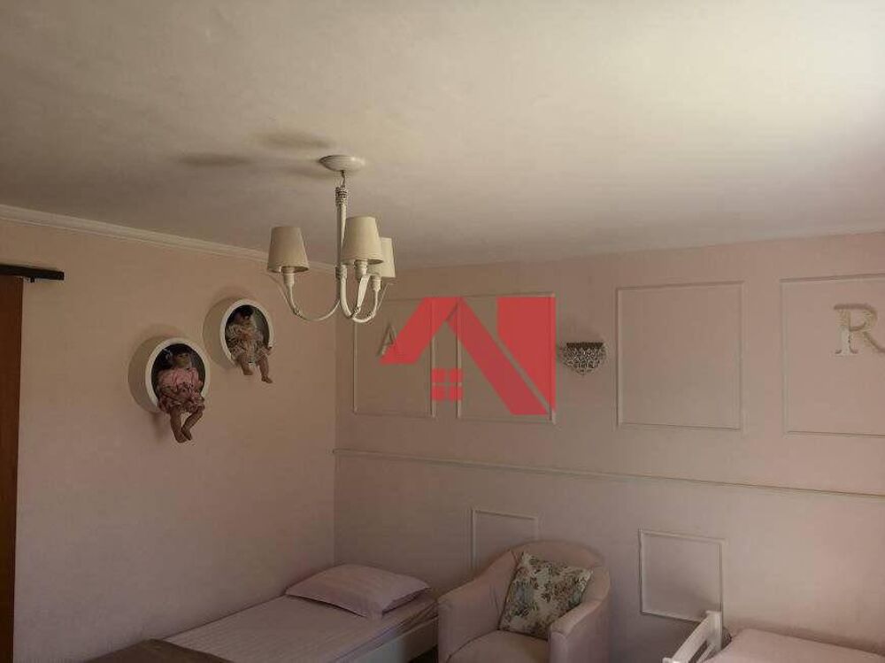 Casa, 3 quartos, 235 m² - Foto 6