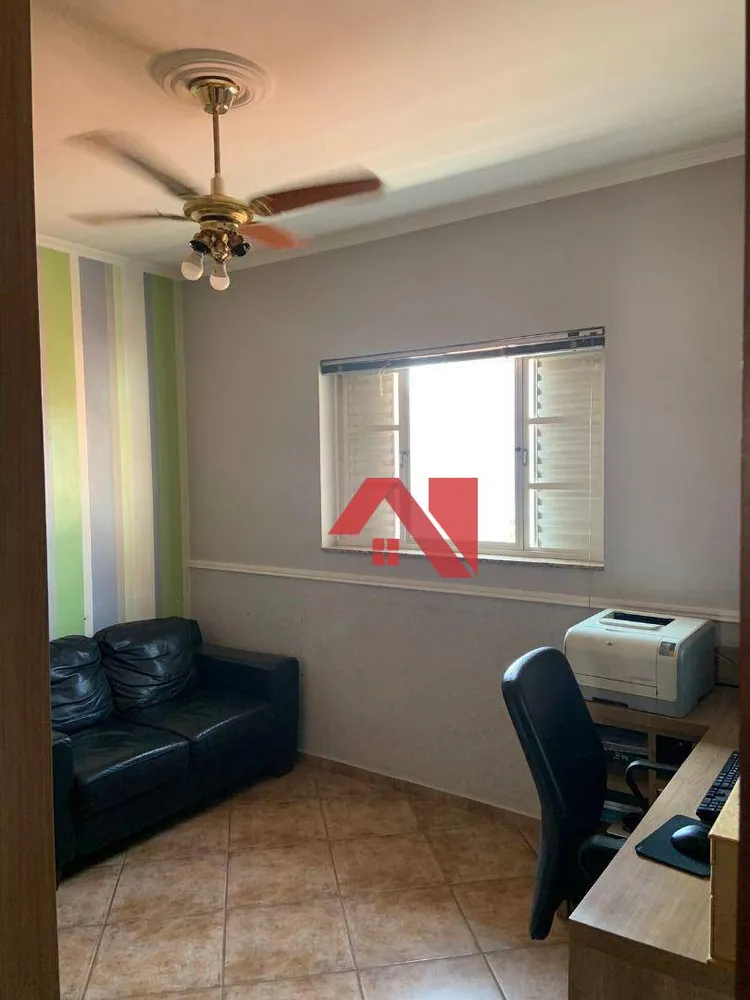 Sobrado, 3 quartos, 200 m² - Foto 2