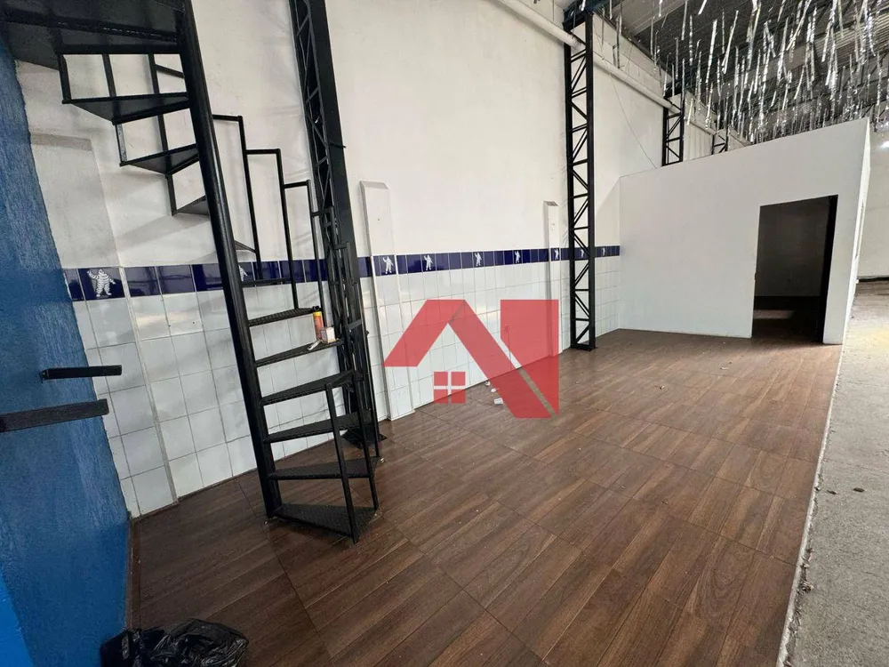 Depósito-Galpão, 650 m² - Foto 1