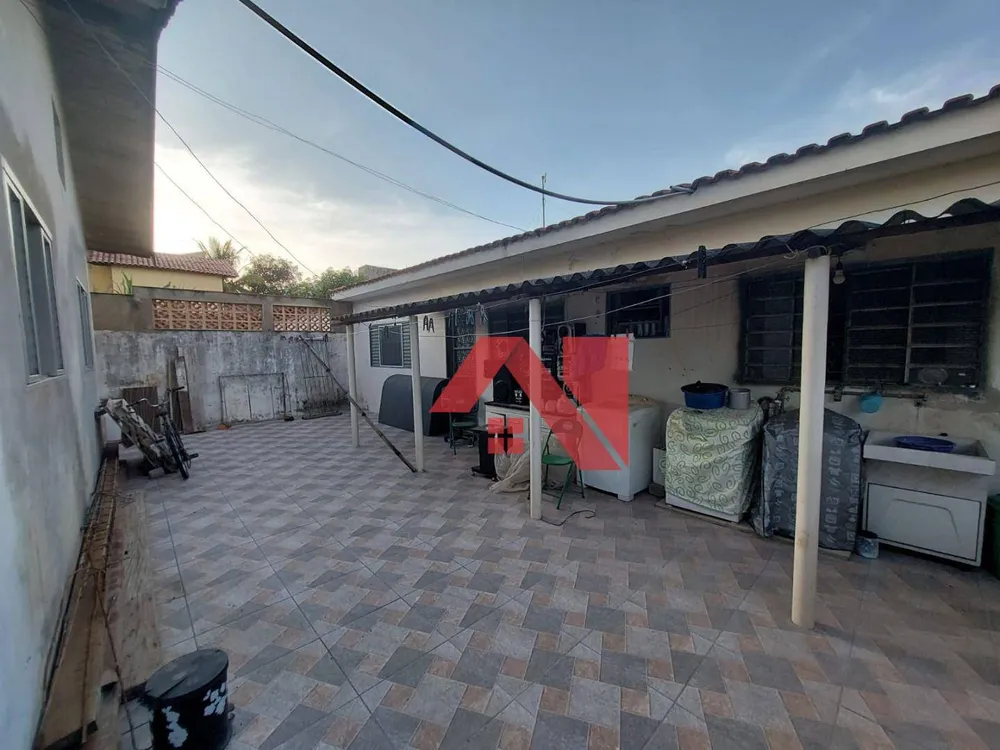 Casa, 3 quartos, 200 m² - Foto 2