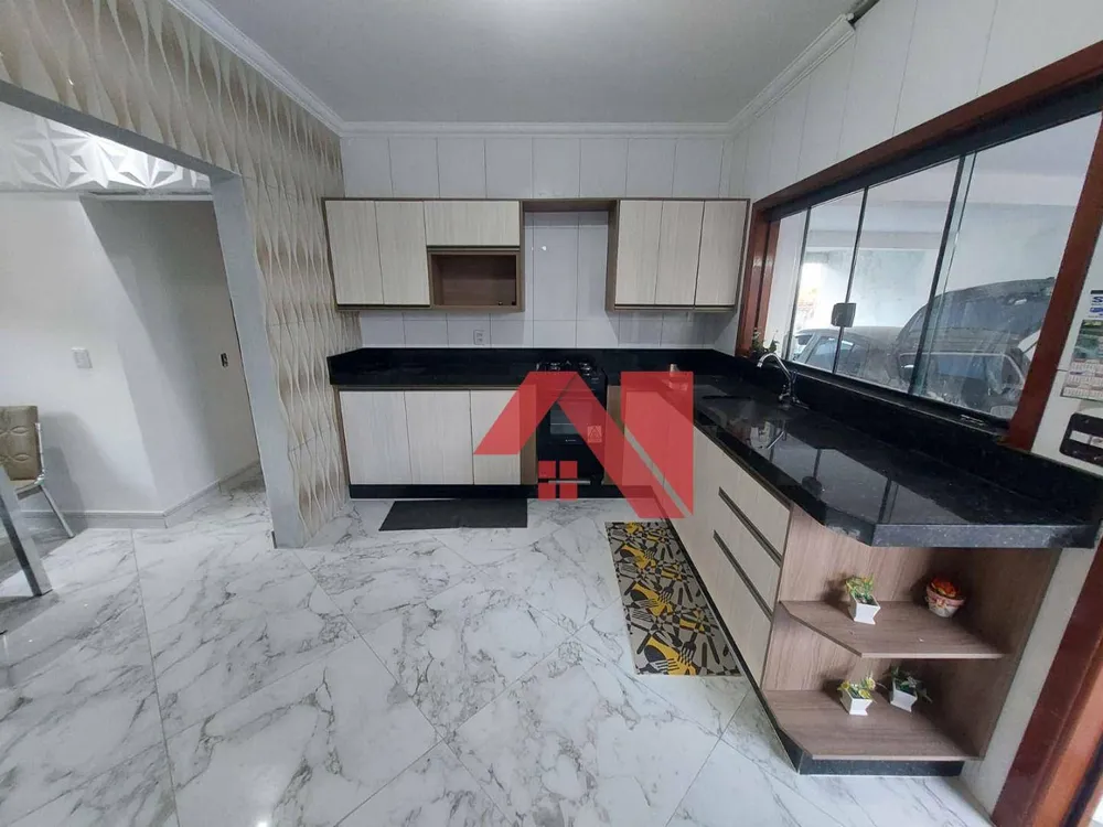 Casa, 3 quartos, 200 m² - Foto 11