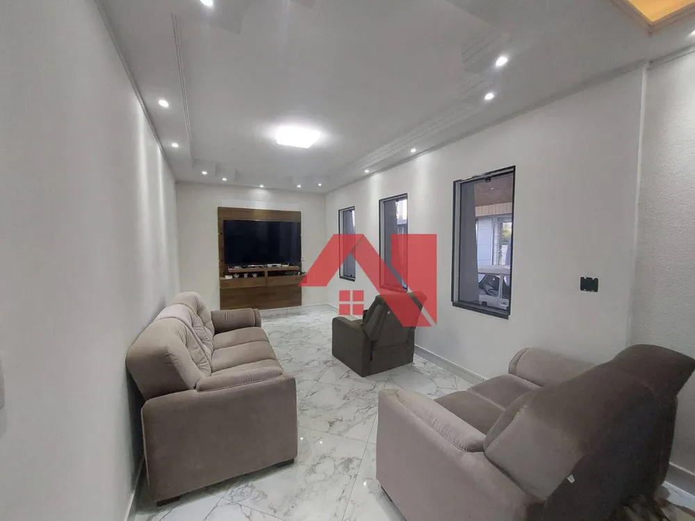Casa, 3 quartos, 200 m² - Foto 2
