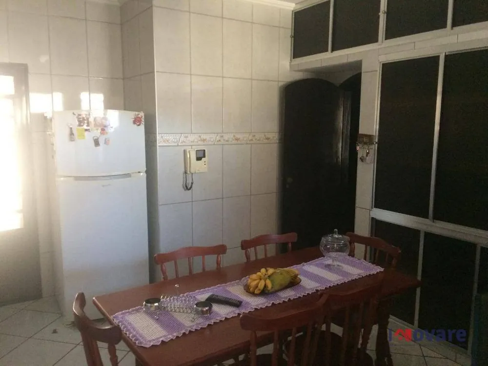 Casa, 3 quartos, 220 m² - Foto 2