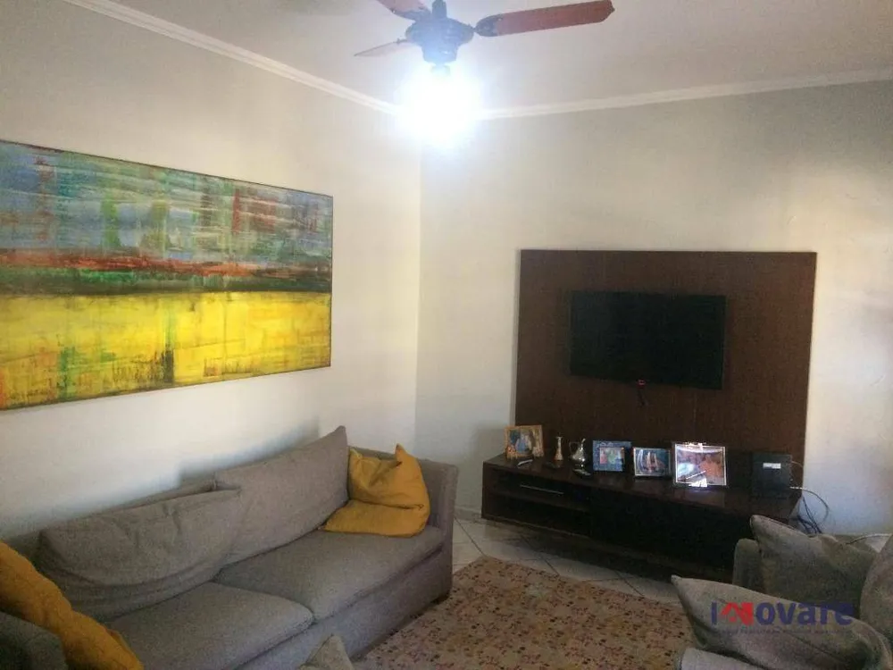 Casa, 3 quartos, 220 m² - Foto 6