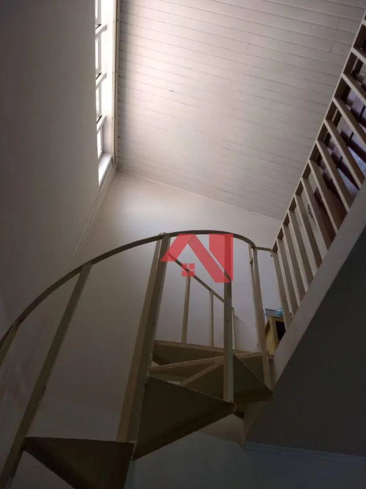 Casa, 3 quartos, 193 m² - Foto 1