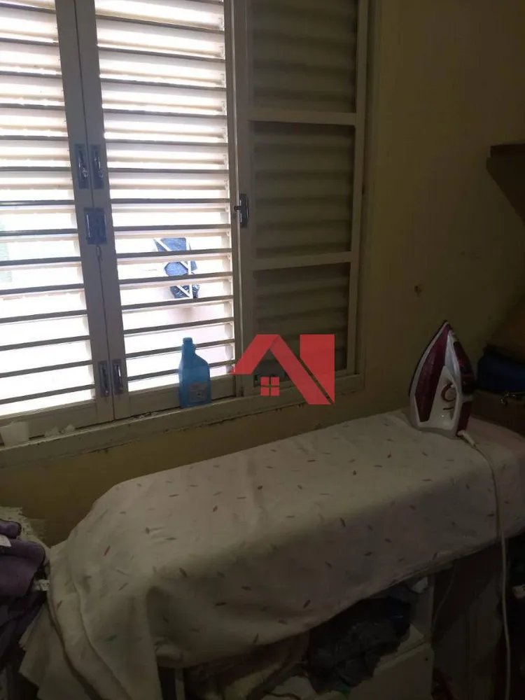Casa, 3 quartos, 193 m² - Foto 2