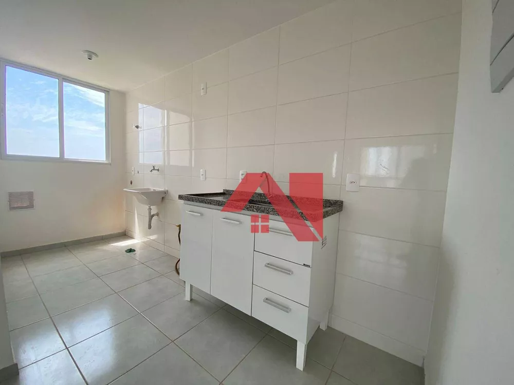 Apartamento à venda com 2 quartos, 45m² - Foto 3