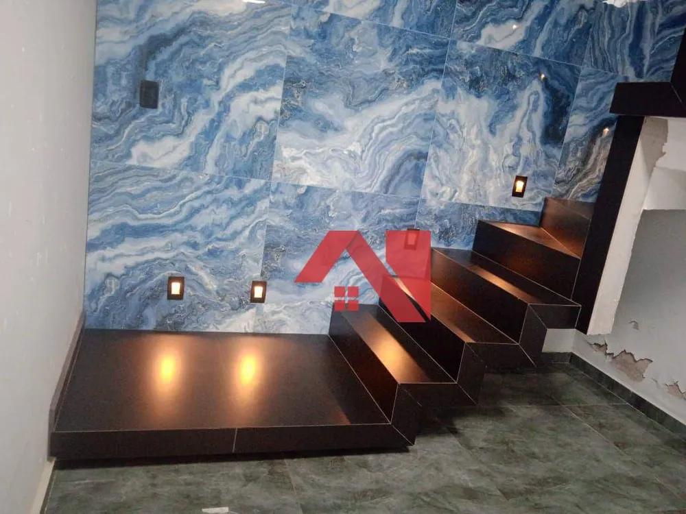 Sobrado, 4 quartos, 212 m² - Foto 2