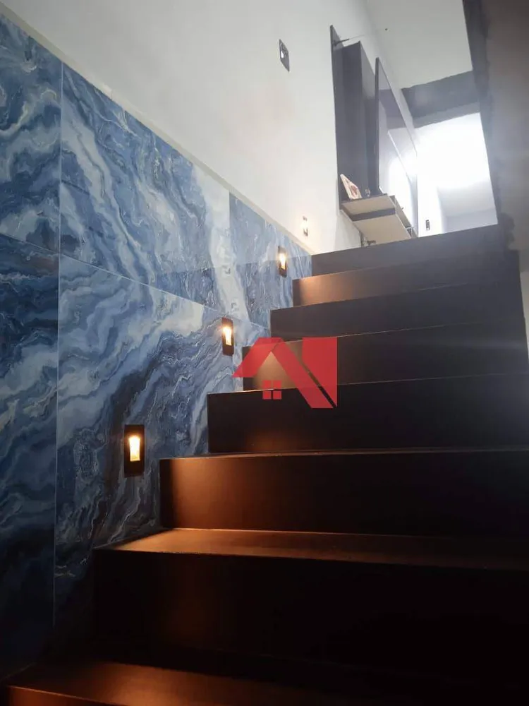 Sobrado, 4 quartos, 212 m² - Foto 1