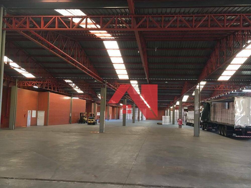 Depósito-Galpão, 6100 m² - Foto 1