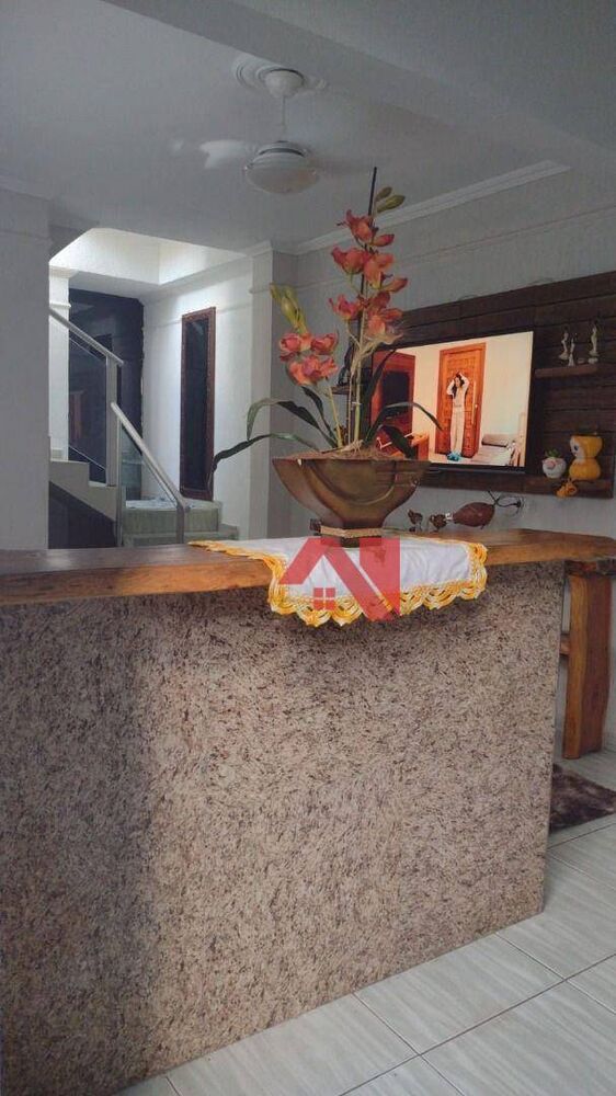 Sobrado, 4 quartos, 180 m² - Foto 2