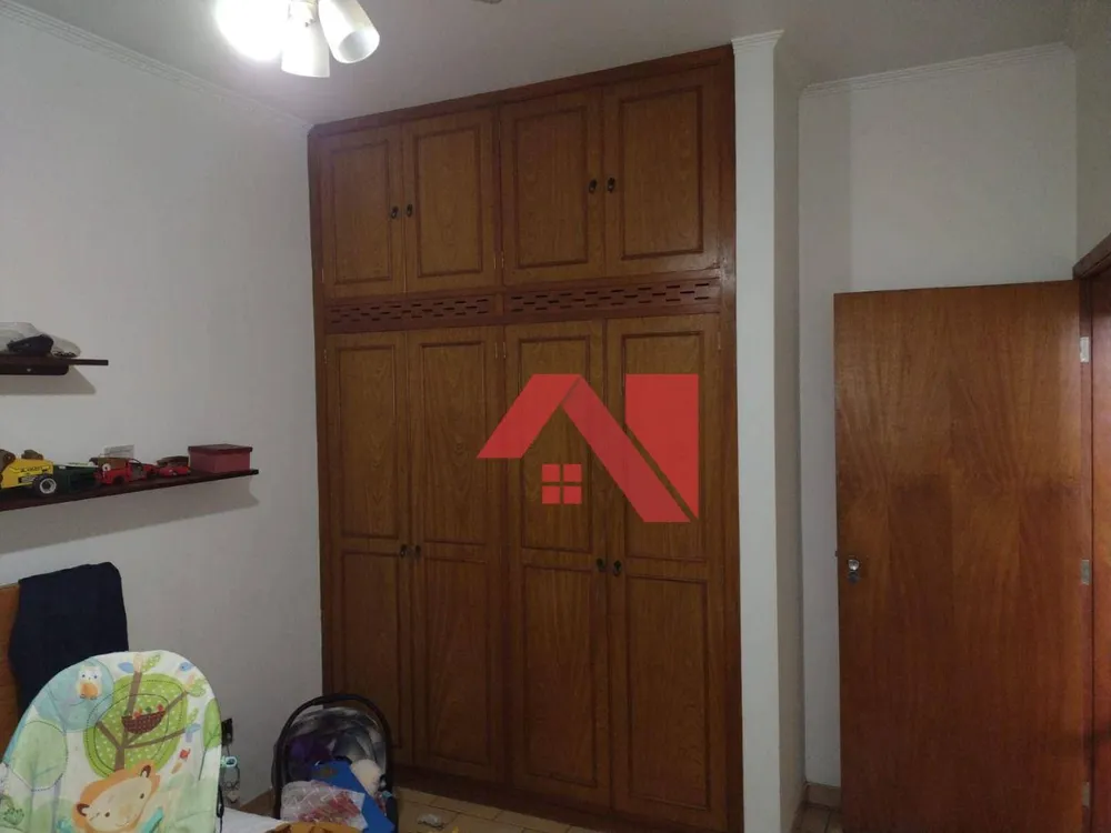 Casa, 4 quartos, 263 m² - Foto 3