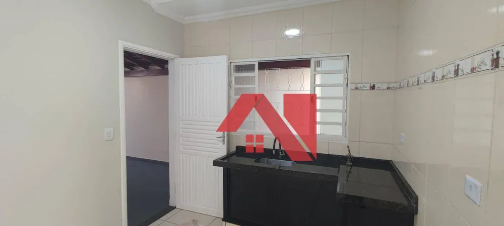 Casa, 3 quartos, 137 m² - Foto 2