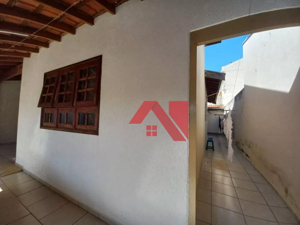 Casa à venda com 3 quartos, 160m² - Foto 4