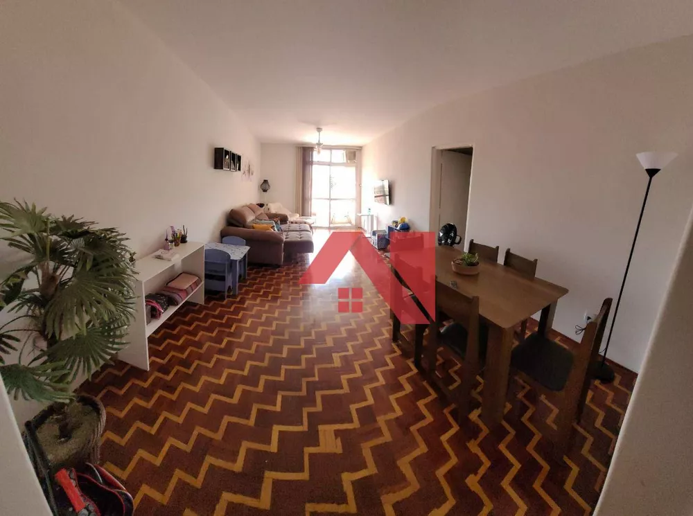 Apartamento à venda com 3 quartos, 123m² - Foto 1