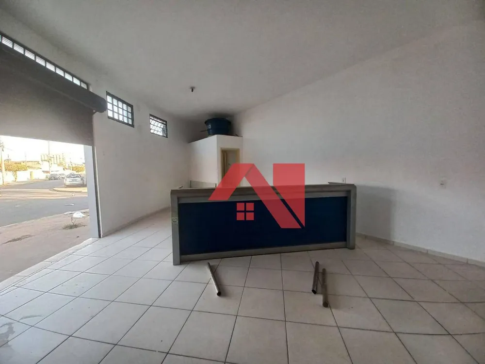 Casa, 2 quartos, 260 m² - Foto 2