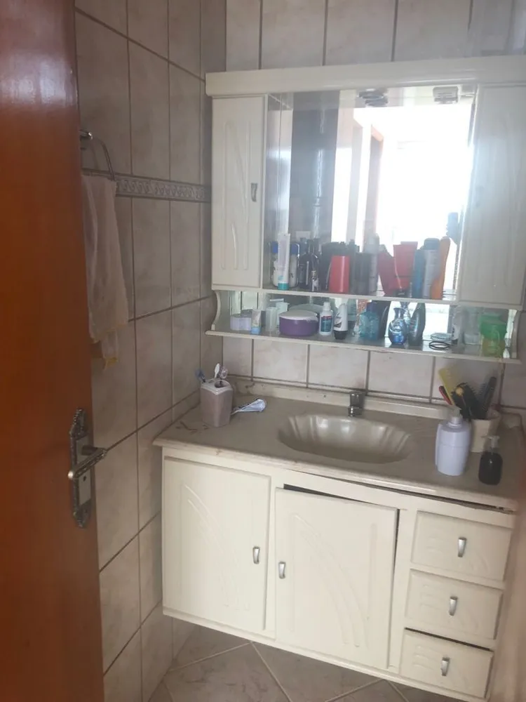 Casa, 3 quartos, 143 m² - Foto 1