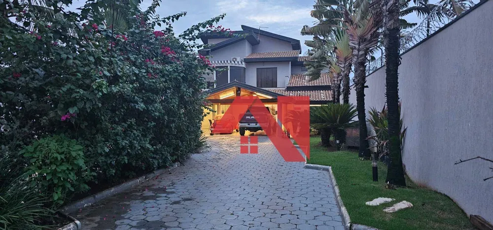 Casa, 5 quartos, 520 m² - Foto 1