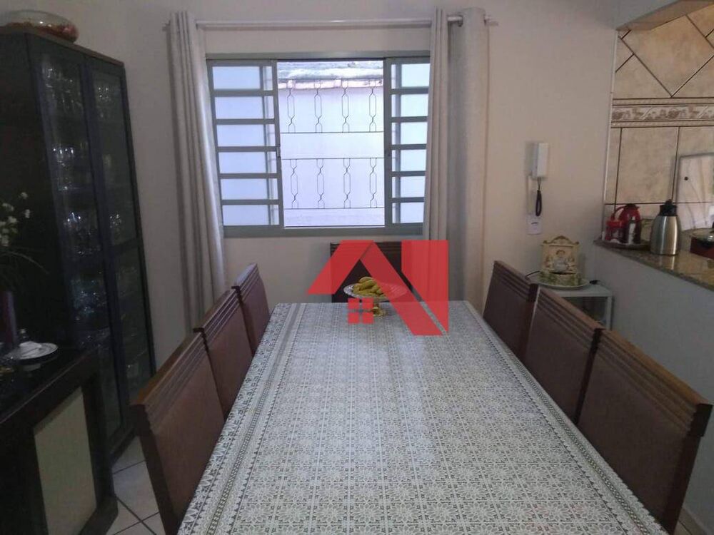 Casa, 3 quartos, 180 m² - Foto 12