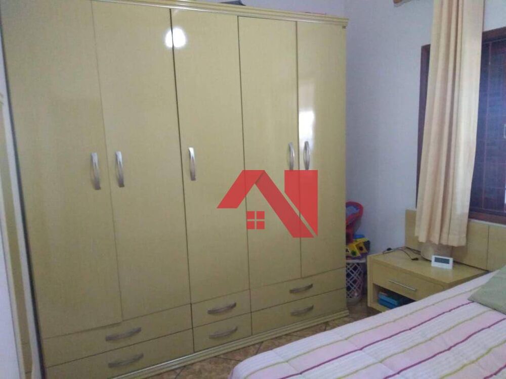 Casa, 3 quartos, 180 m² - Foto 3