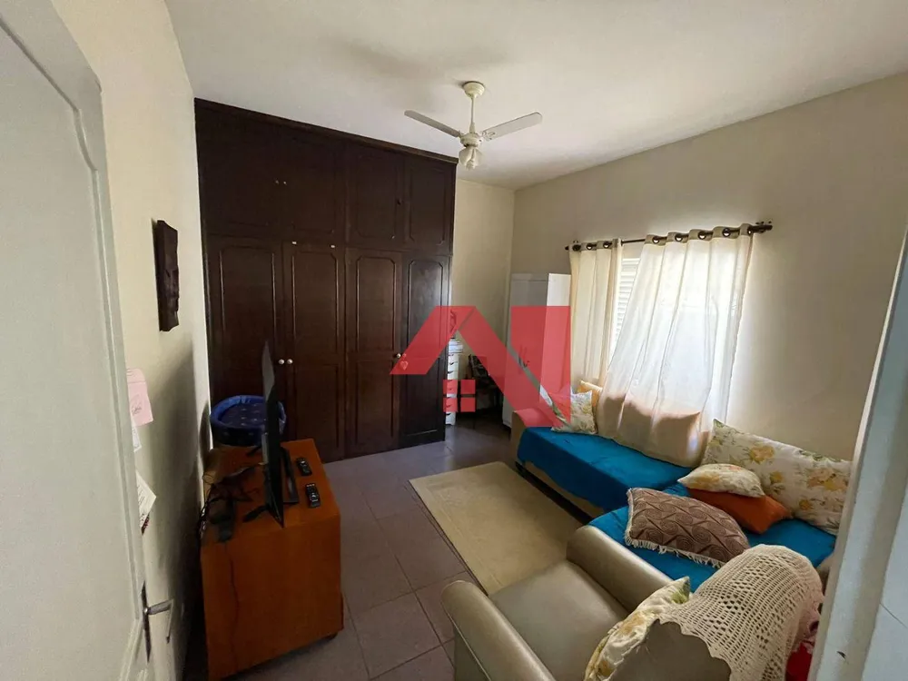 Casa, 4 quartos, 250 m² - Foto 1