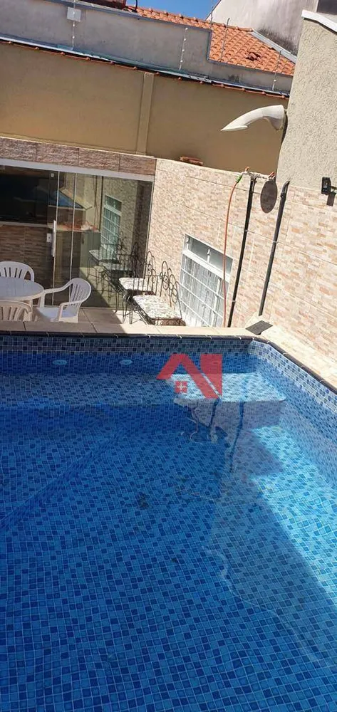 Casa, 3 quartos, 197 m² - Foto 3