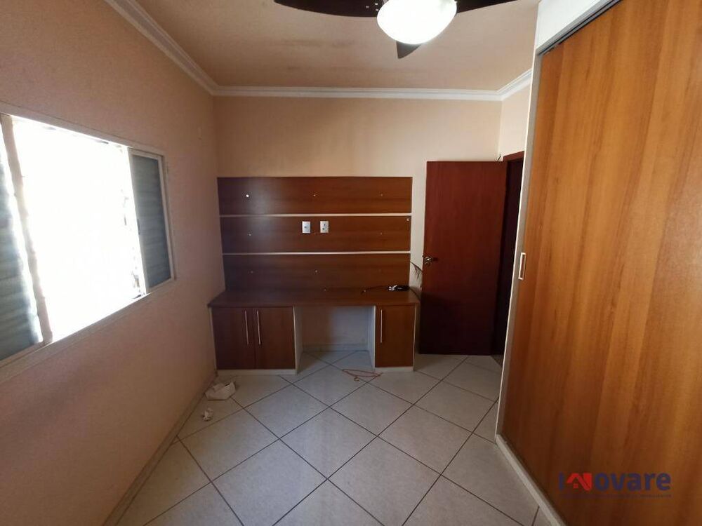 Sobrado, 4 quartos, 240 m² - Foto 13