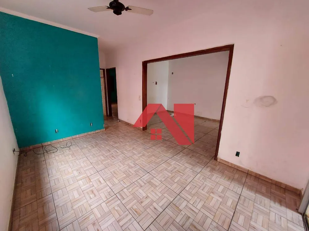 Casa, 3 quartos, 200 m² - Foto 1