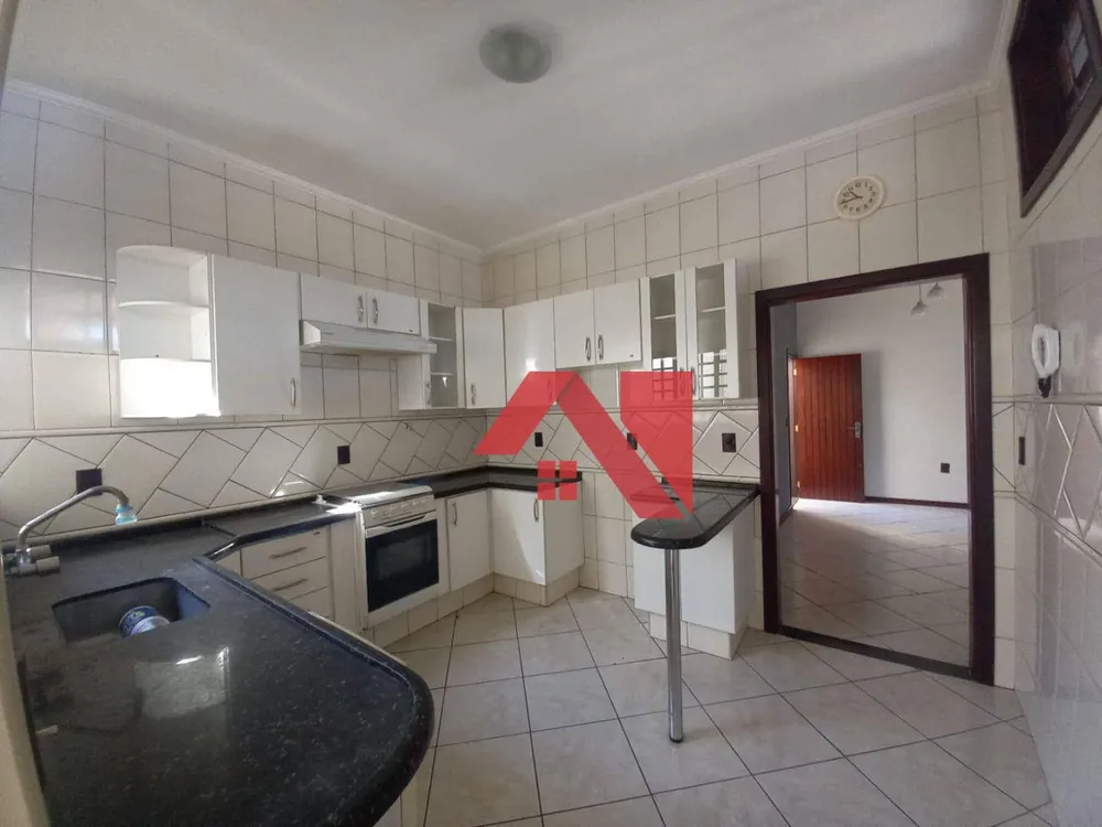 Casa, 3 quartos, 130 m² - Foto 4