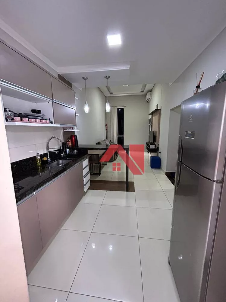 Casa à venda com 3 quartos, 120m² - Foto 4