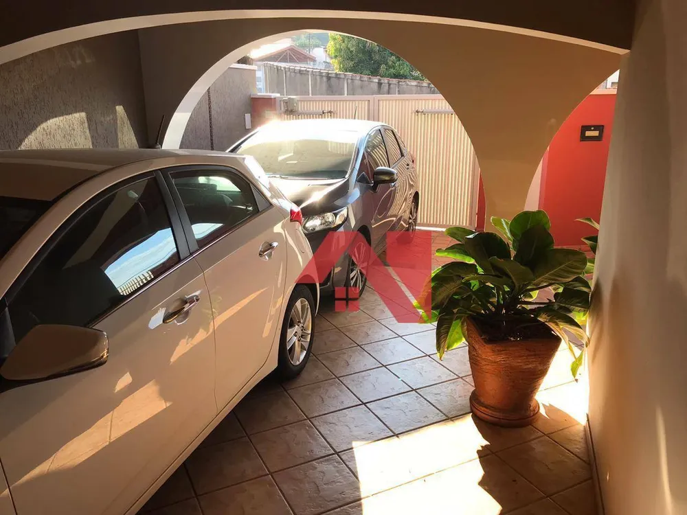 Casa, 3 quartos, 211 m² - Foto 15