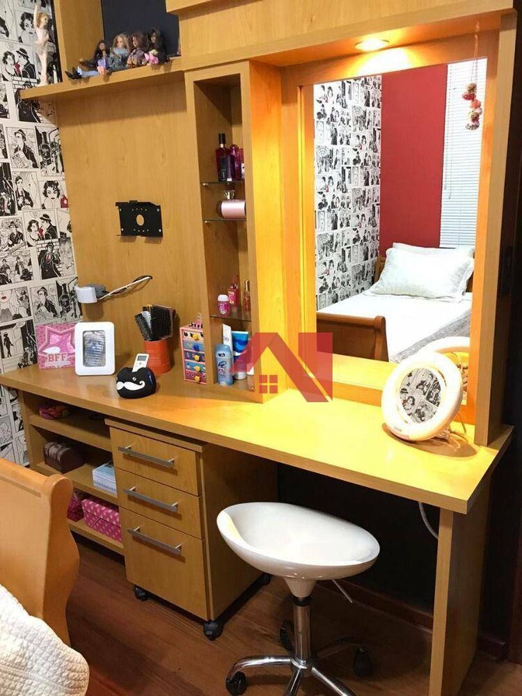 Casa, 3 quartos, 211 m² - Foto 3