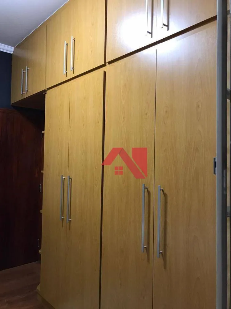 Casa, 3 quartos, 211 m² - Foto 13