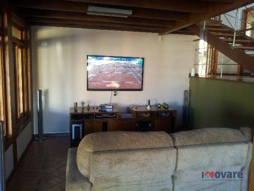 Sobrado, 4 quartos, 857 m² - Foto 2