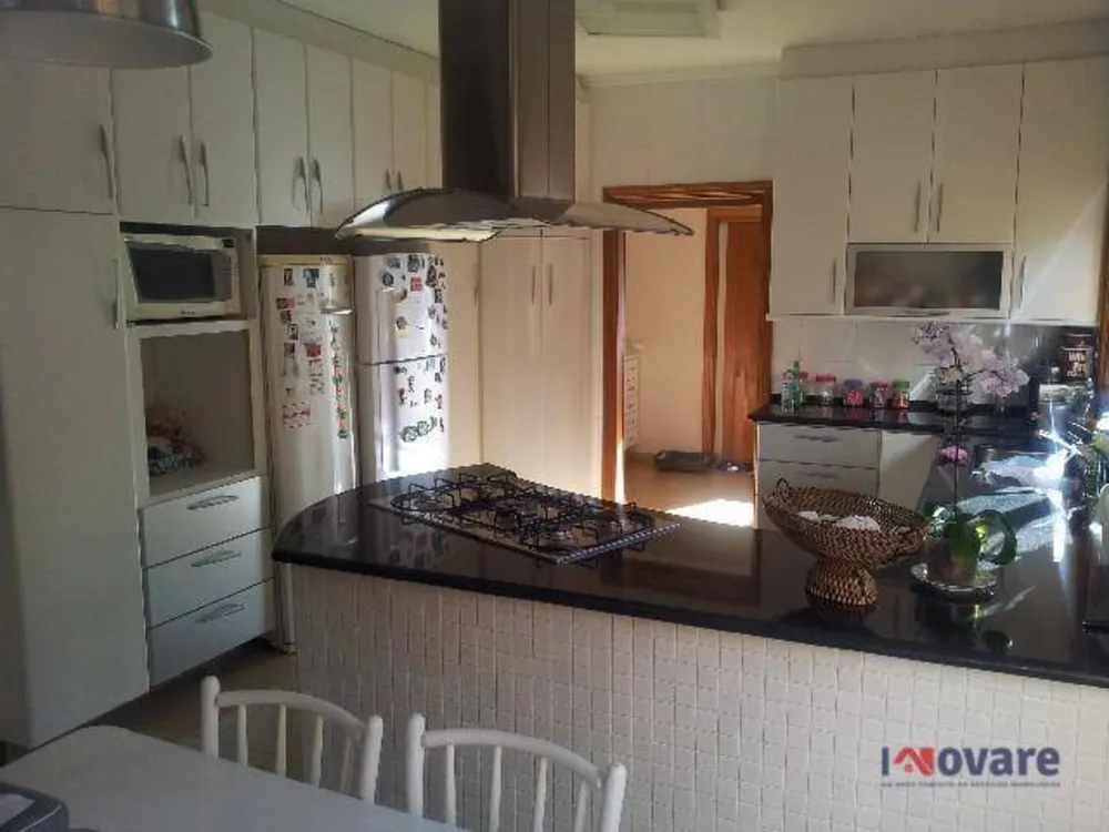 Sobrado, 4 quartos, 857 m² - Foto 4