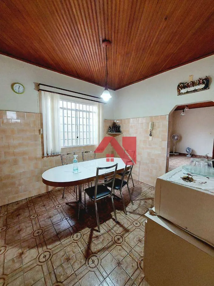 Casa, 3 quartos, 247 m² - Foto 5