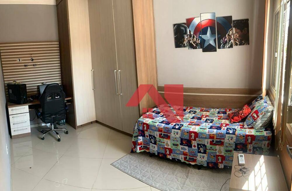 Sobrado, 3 quartos, 290 m² - Foto 2