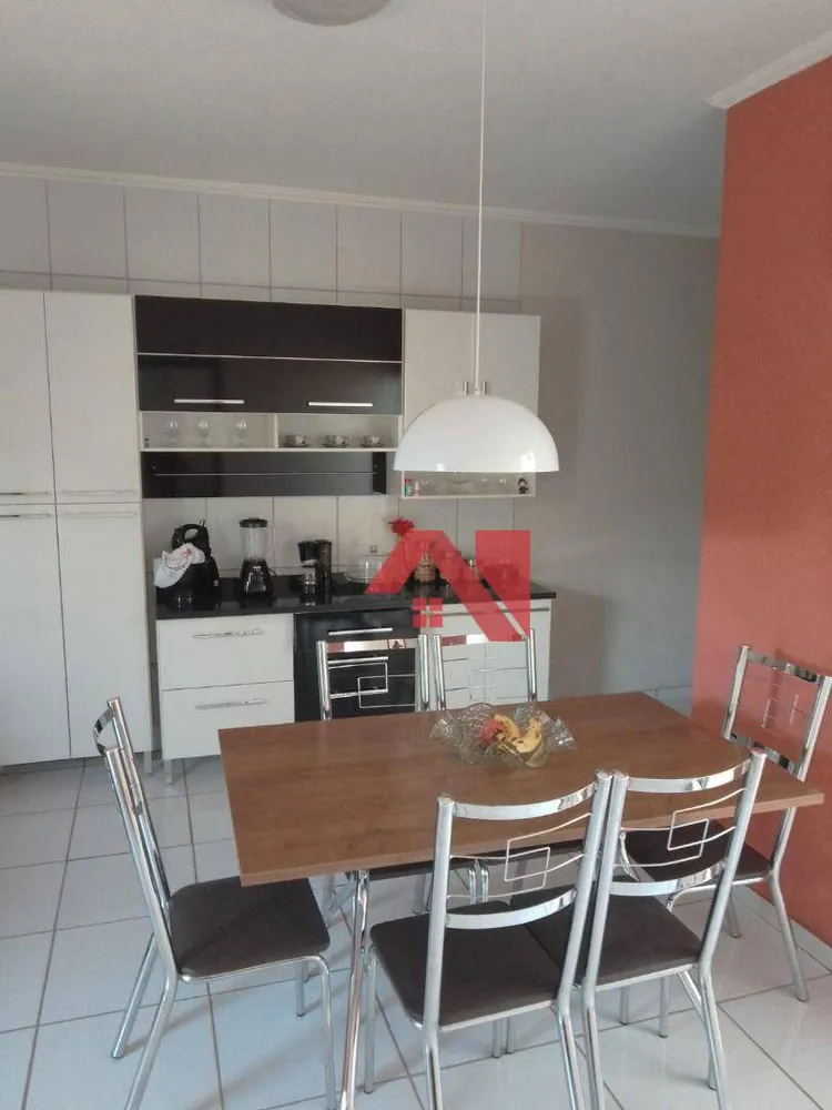 Casa, 3 quartos, 170 m² - Foto 1
