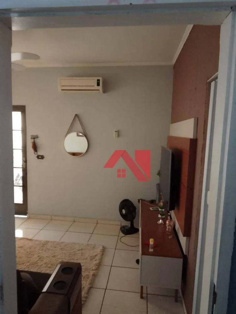 Casa, 3 quartos, 170 m² - Foto 2