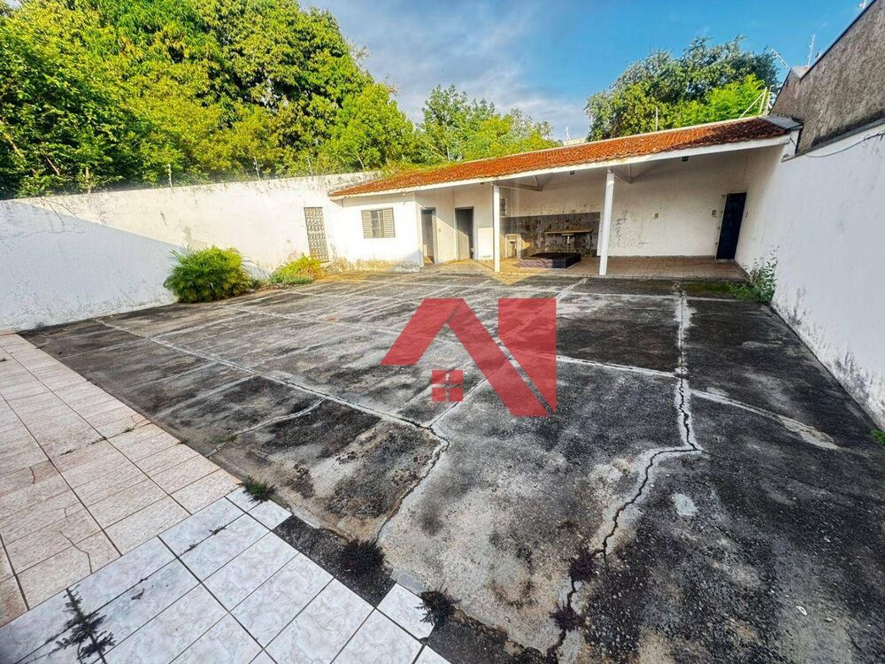 Sobrado para alugar com 5 quartos, 233m² - Foto 2