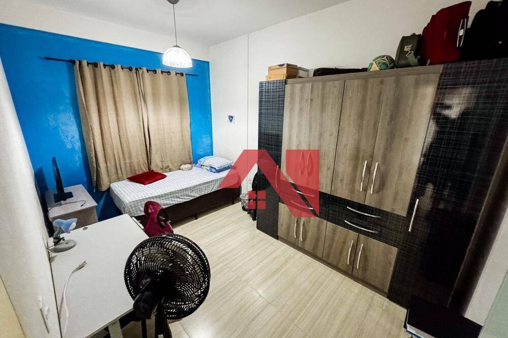 Casa, 4 quartos, 299 m² - Foto 2
