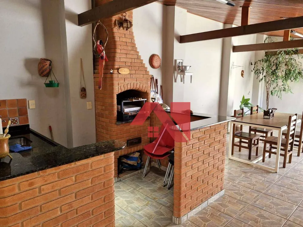 Casa, 3 quartos, 172 m² - Foto 4